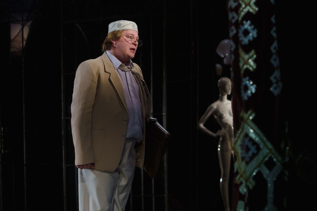 С Портупеи началась история артиста Матюшкина в театре им. Г. Константинова.jpg