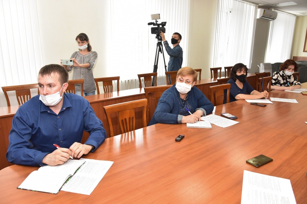 В пресс-конференции участвовали представители печатных СМИ и ТВ. (Фото предоставлено пресс-службой Главы РМЭ).