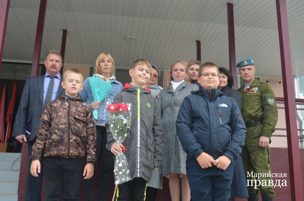 На мероприятии присутствовали руководители района и отдела образования..jpg