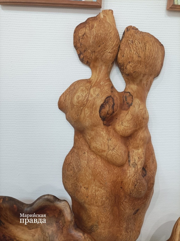 jpg Этот дуэт изначально был Бабушкой с дедушкой, а потом стал Влюбленными. Фото Марины Оленевой Марийская правда.jpg