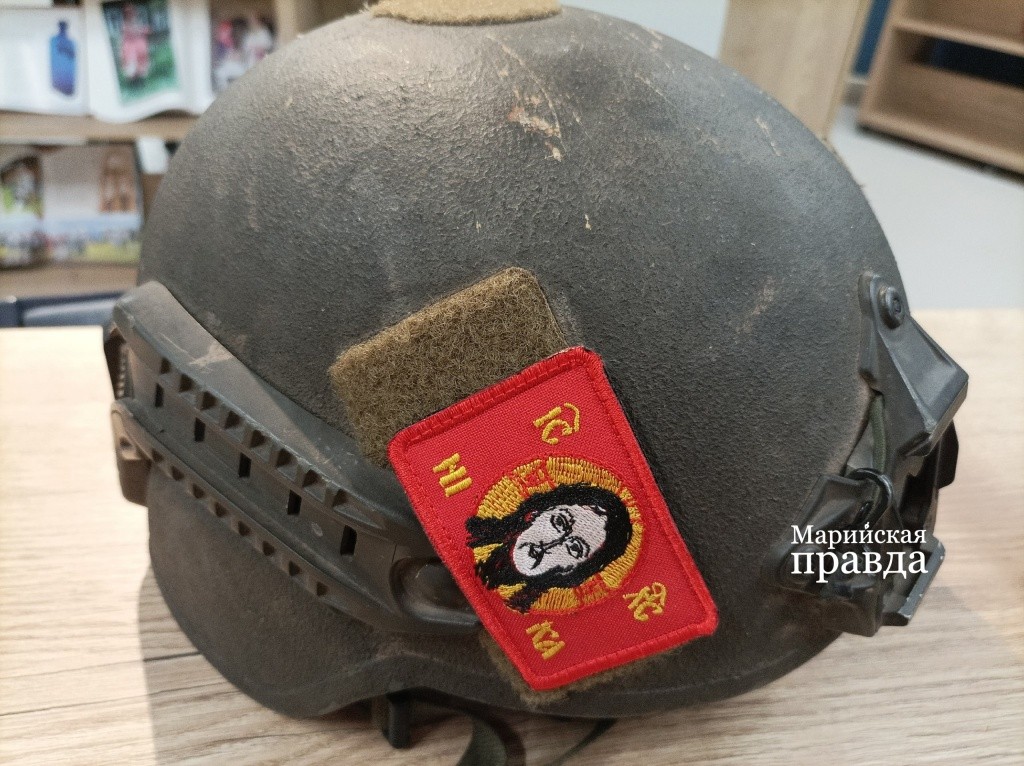 На поле боя атеистов нет..jpg