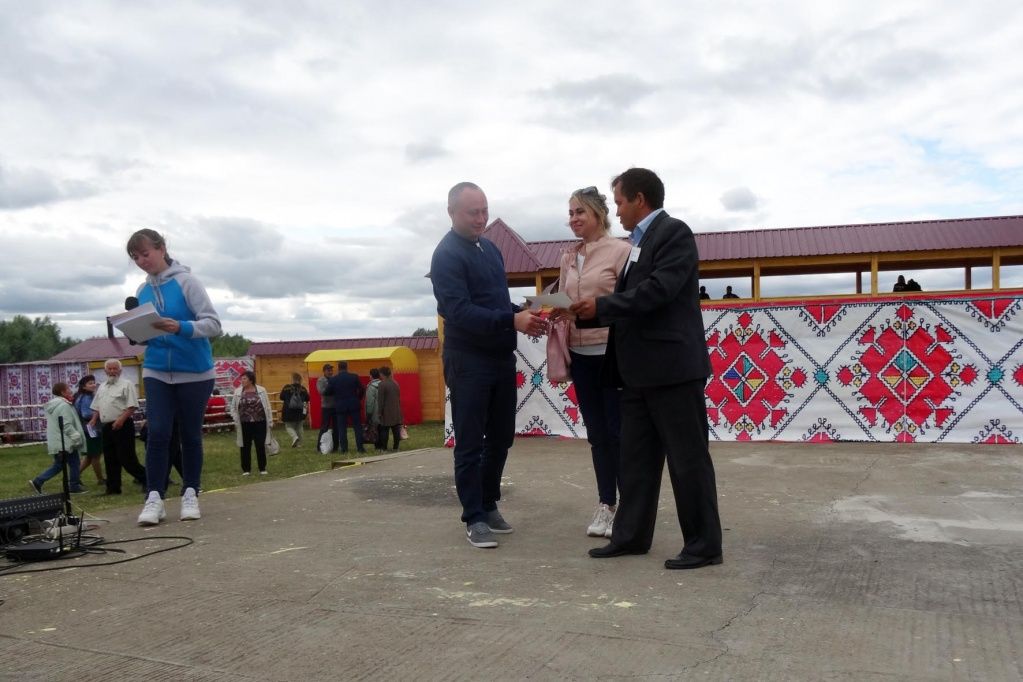 УФСИН Марий Эл на Тихвинской ярмарке в Чувашии (5).JPG