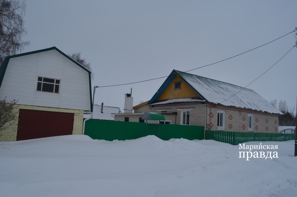 Усадьба Ивановых стоит на самой околице Чашкаяла.jpg