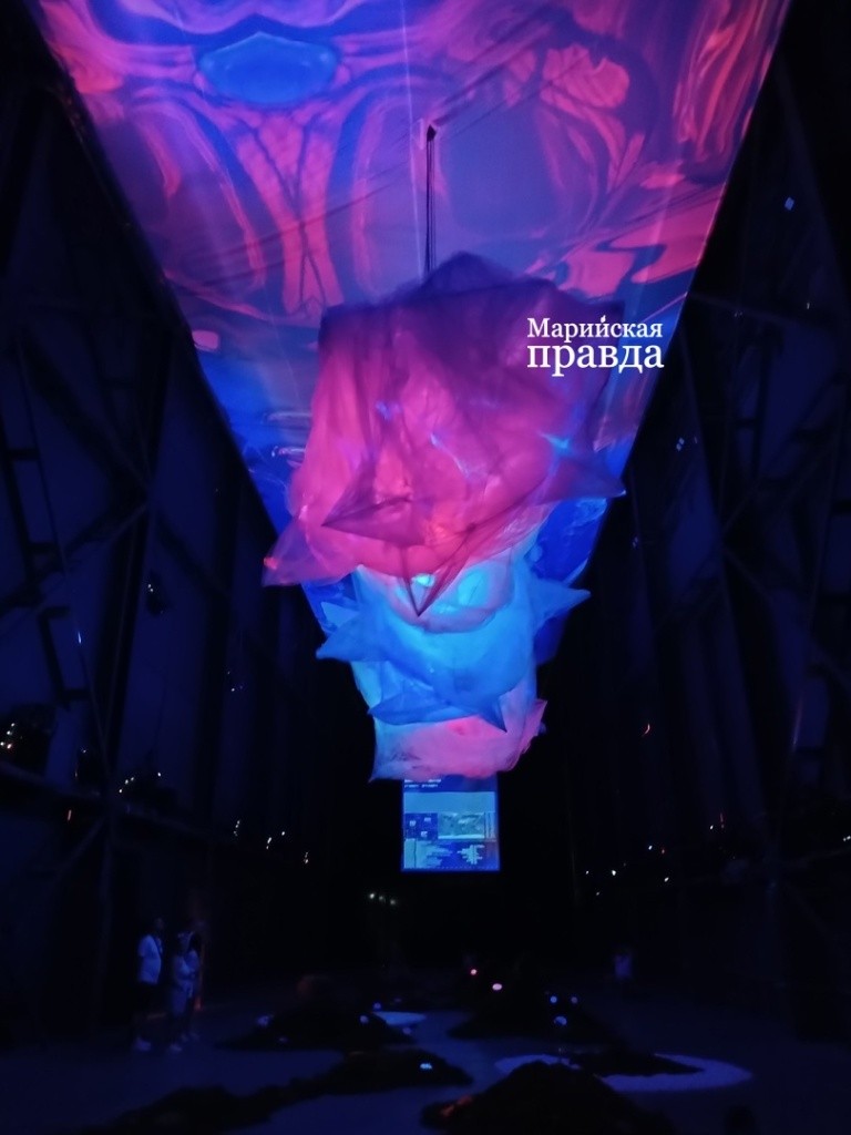 арт пространство.jpg