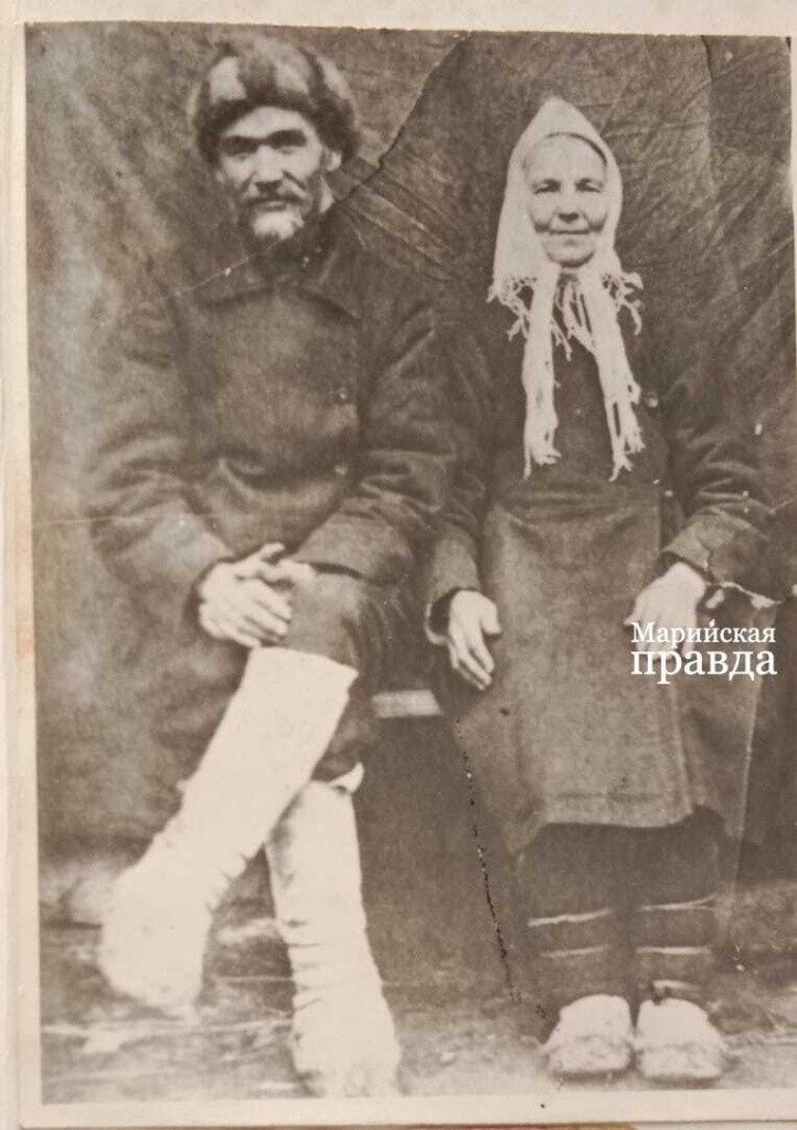 Николай Вершинин участник трех войн со своей супругой..jpg