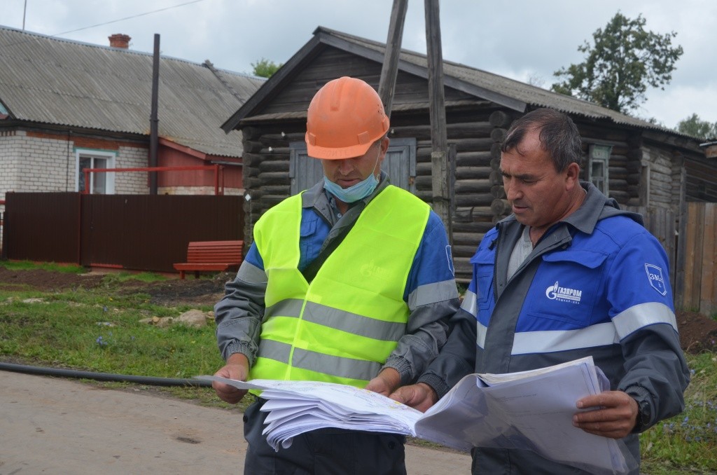 По деревне будет протянуто 5250 метров разводящих сетей низкого давления.JPG