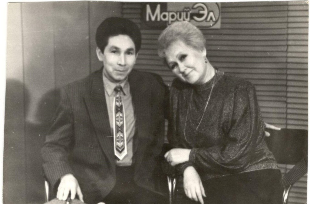 Бессменная партнерша по дикторскому цеху Роза Рябцева..jpg