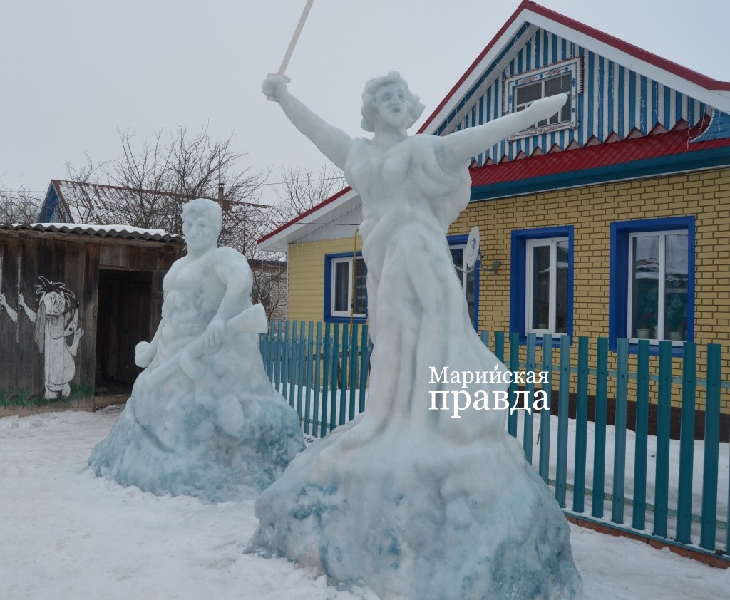 Снежная копия скульптуры Родина-мать зовет. Снежная копия скульптуры Родина-мать зовет 1.jpg