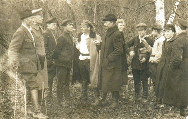 Маевка в Тимино.jpg