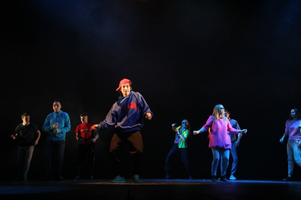 Азартно, энергично. Фото Валерия Тумбаева.JPG