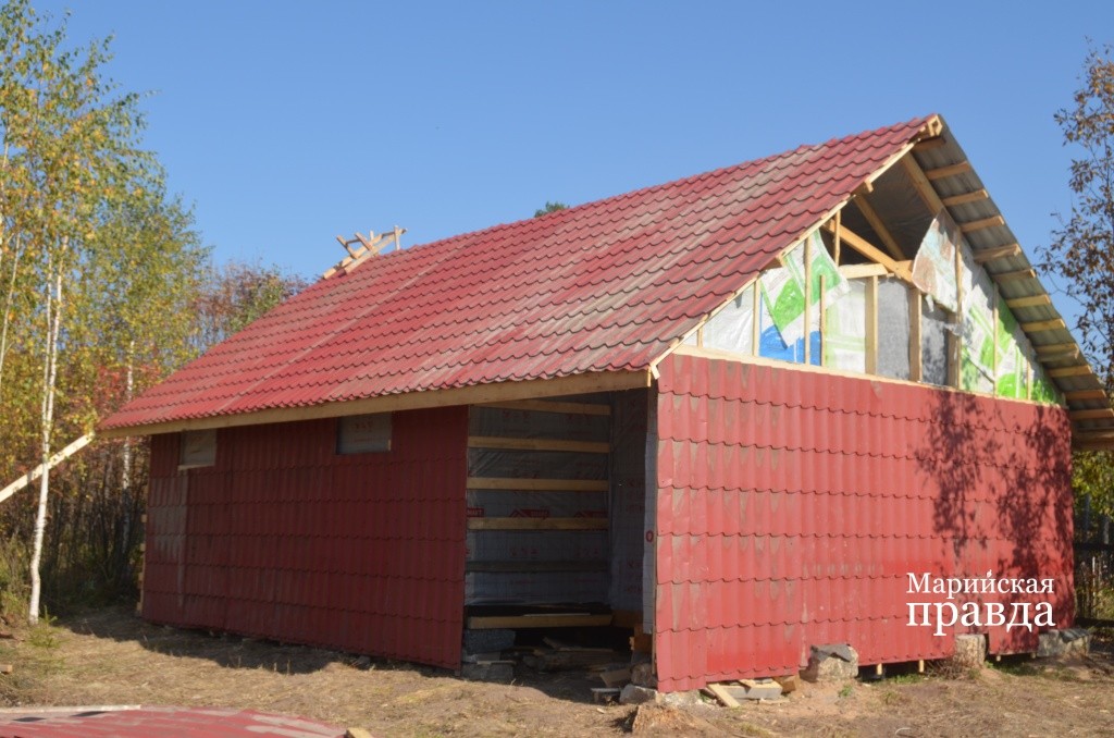 Избушка росла, росла, да и выросла..jpg