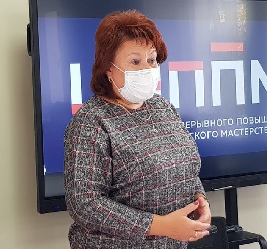 Адамова.jpg