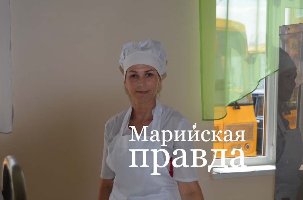 Марина Крылова считает, что главный показатель ее работы - пустые тарелки после обеда..jpg