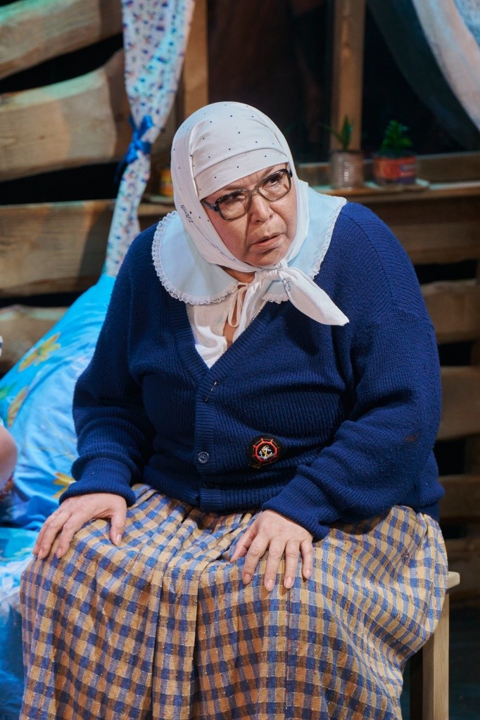 Бабка (засл.арт. Калмыкии Л. Мансурова).jpg