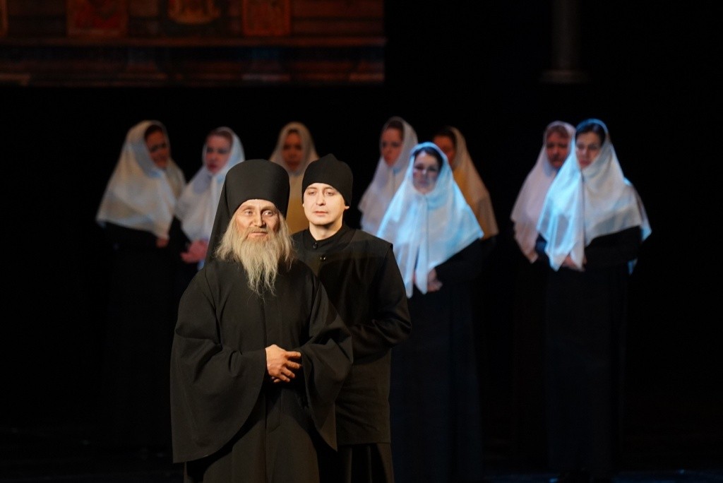 Зеркало правды- Алешенька Карамазов - арт. Я. Ефремов. Стариц Зосима- арт.Д. Воронцов.jpg Зеркало правды- Алешенька Карамазов - арт. Я. Ефремов. Стариц Зосима- арт.Д. Воронцов.jpg