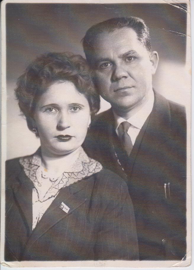 Георгий Иванович с супругой. Георгий Иванович с супругой.jpg