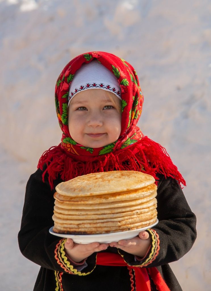 Куда ж в Масленицу да без традиционных угощений?
