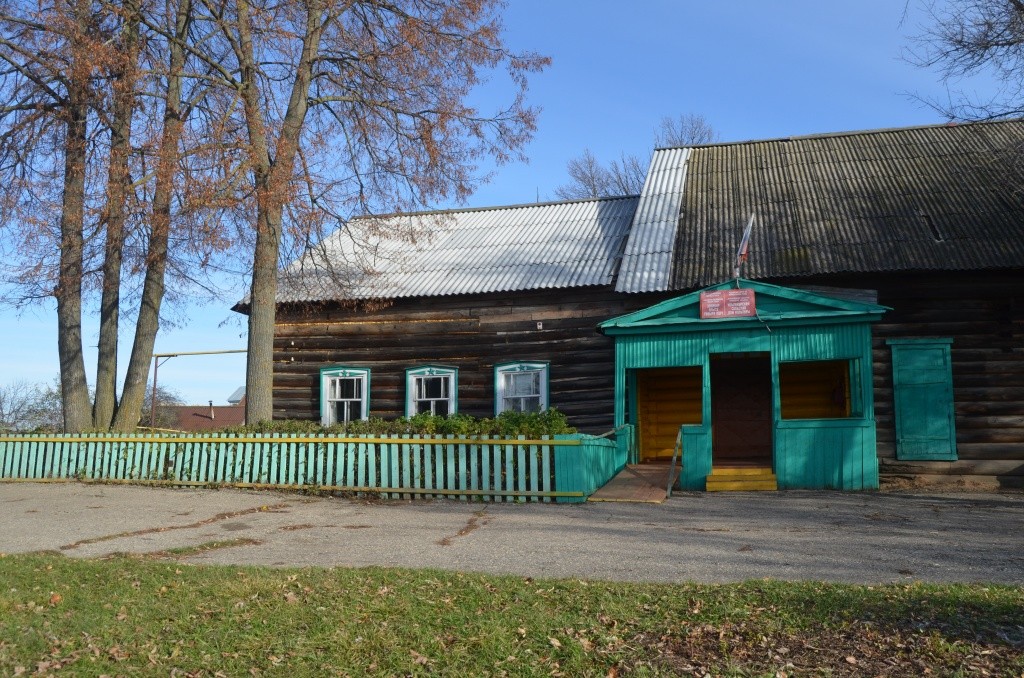 Деревенская культура находится в здании 1956 года постройки.jpg