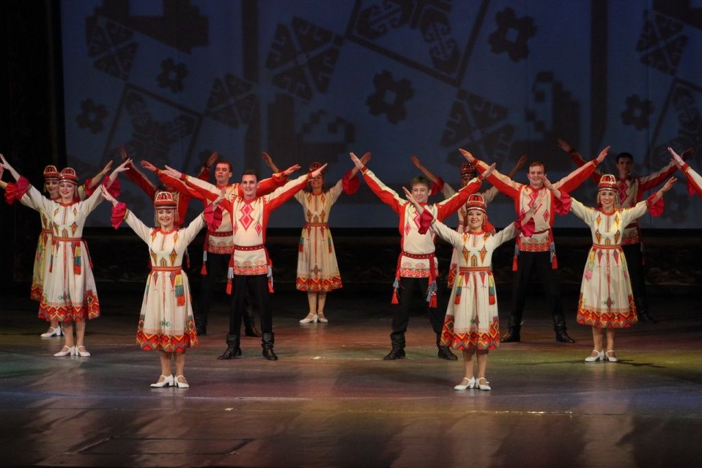 Ансамбль Марий Эл. Фото из архива редакции.jpg