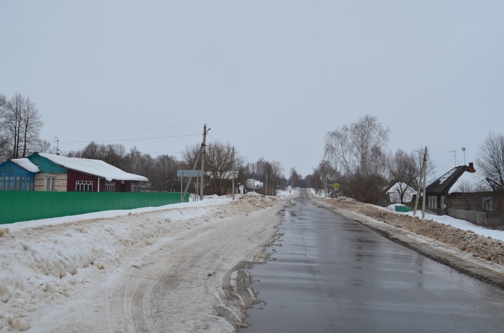 Теперь в селе, конечно, асфальт.JPG