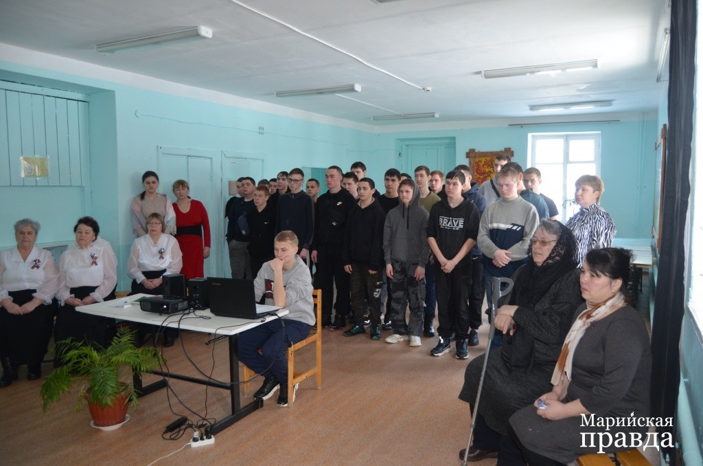 На этом мероприятии подвели итоги месячника военно-патриотической работы..jpg