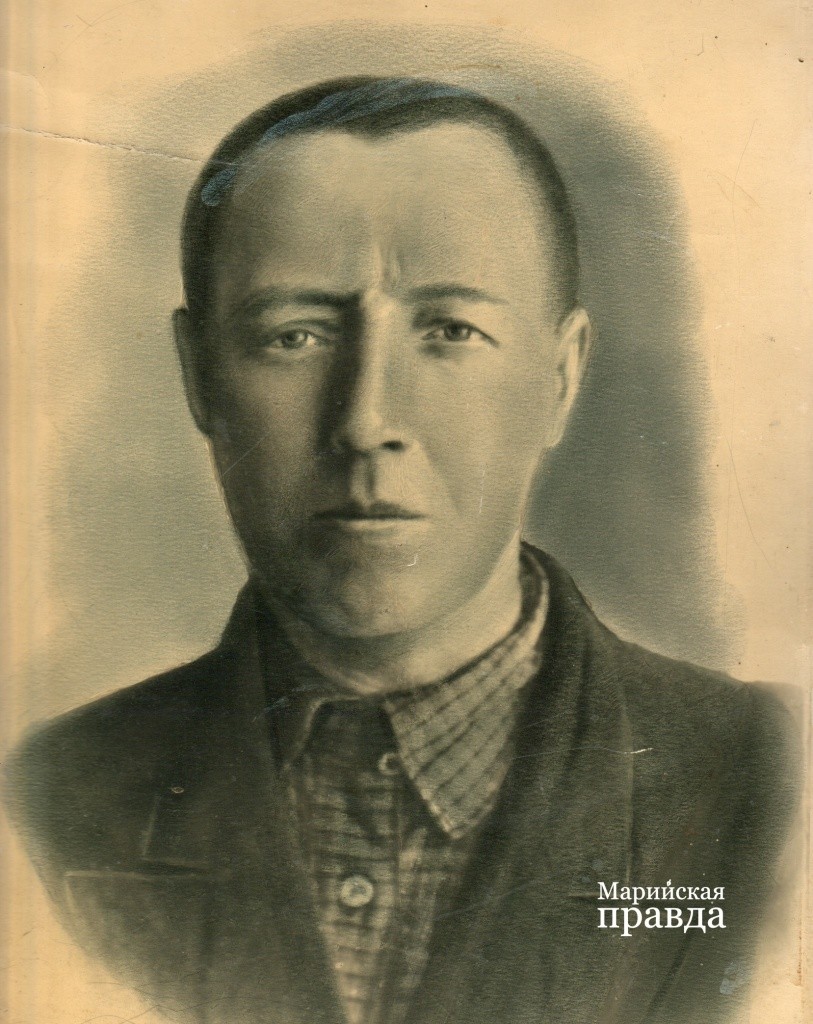 У Егора дома остались трое детей, которых он больше не увидел..jpg