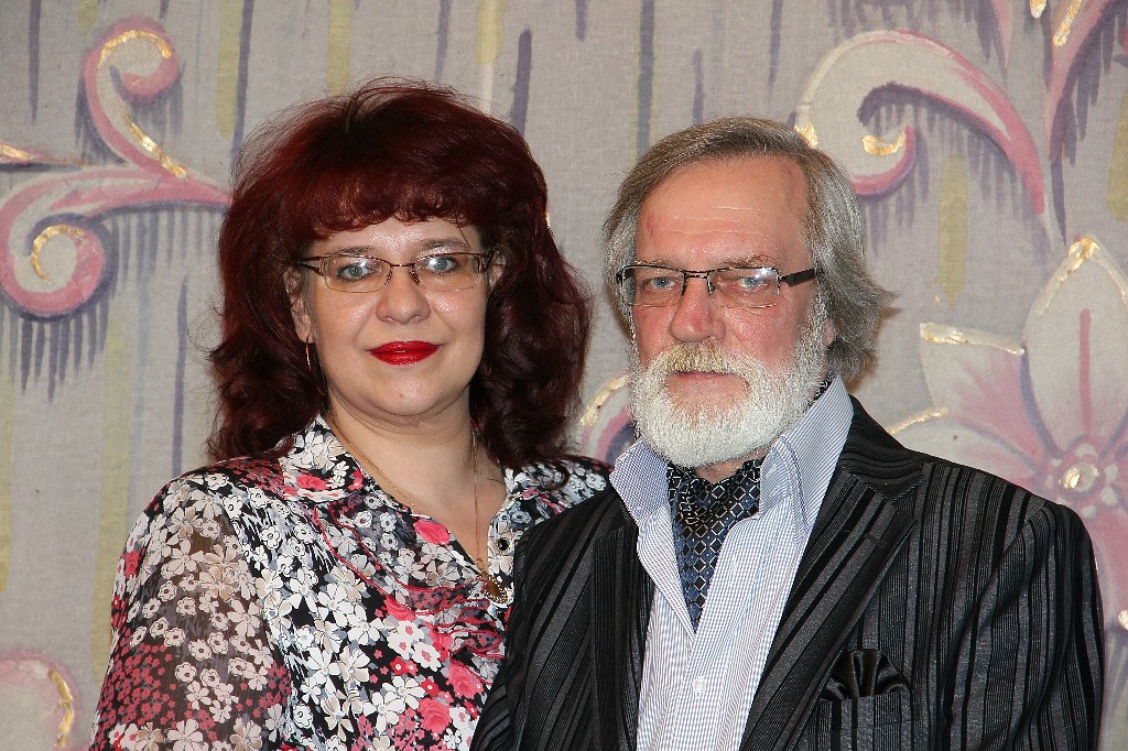 Отец и дочь. Одна кровь. Одно мировоззрение.jpg