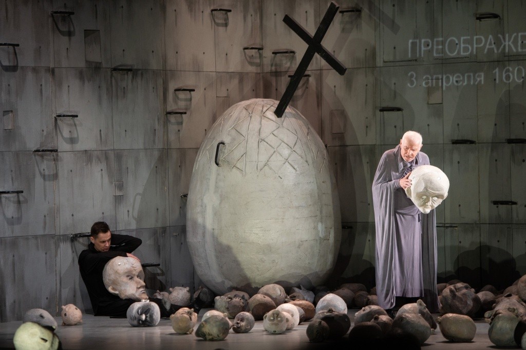 Спектакль Годунов очень символичен и метафоричен. Фото Сергея Козлова (2).jpg