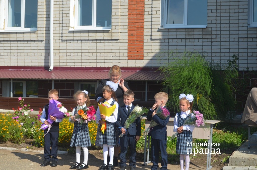 В первый раз в первый класс пришли шесть учеников 1.jpg