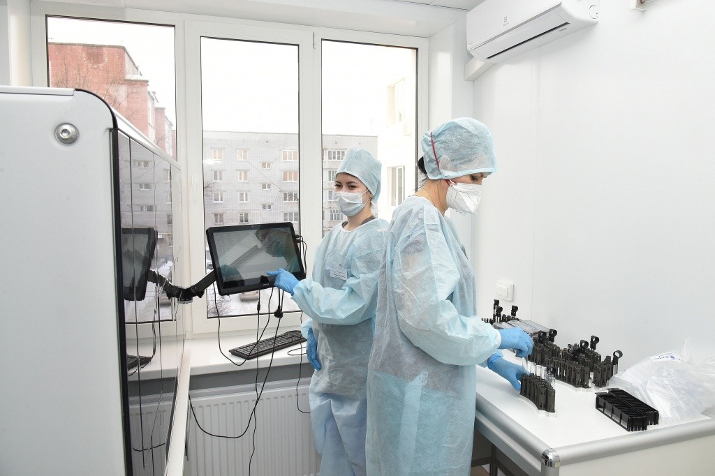 В лаборатории созданы комфортные условия для работы медперсонала. (Фото отдела информации Администрации Главы РМЭ).