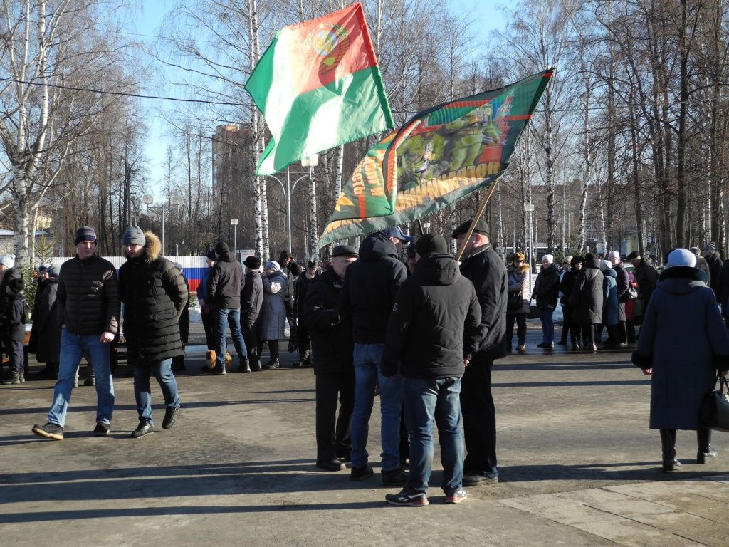 Встреча ветеранов. (Фото Натальи Кулишовой).