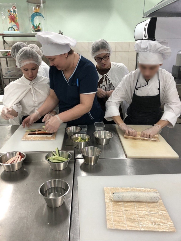 Преподаватели особое внимание уделяют соблюдению техники безопасности на образовательной площадке. Фото предоставила С. Зубовой. дети.jpg