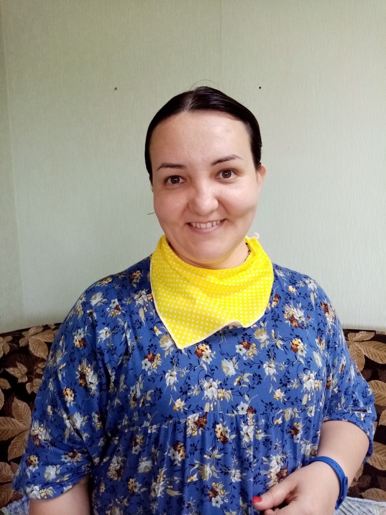 Карина Карандаева с глубокой благодарностью отзывается о своих волонтерах. (Фото Натальи Кулишовой).