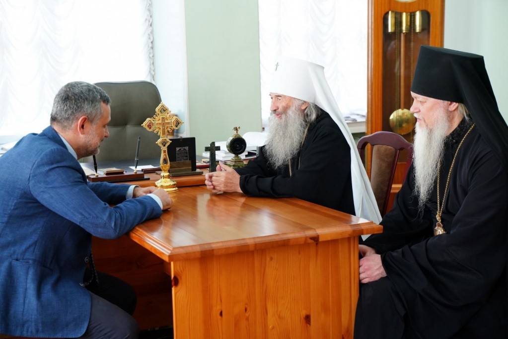 Откровенный разговор в Марийской митрополии. (Фото Виктории Соловьевой, пресс-служба епархии). Откровенный разговор в Марийской митрополии. (Фото Виктории Соловьевой, пресс-служба епархии).