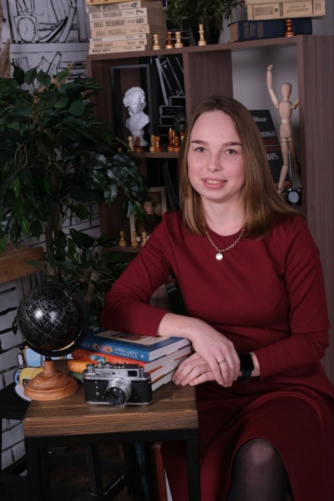 Елена Кольцова, учитель Евы.jpg