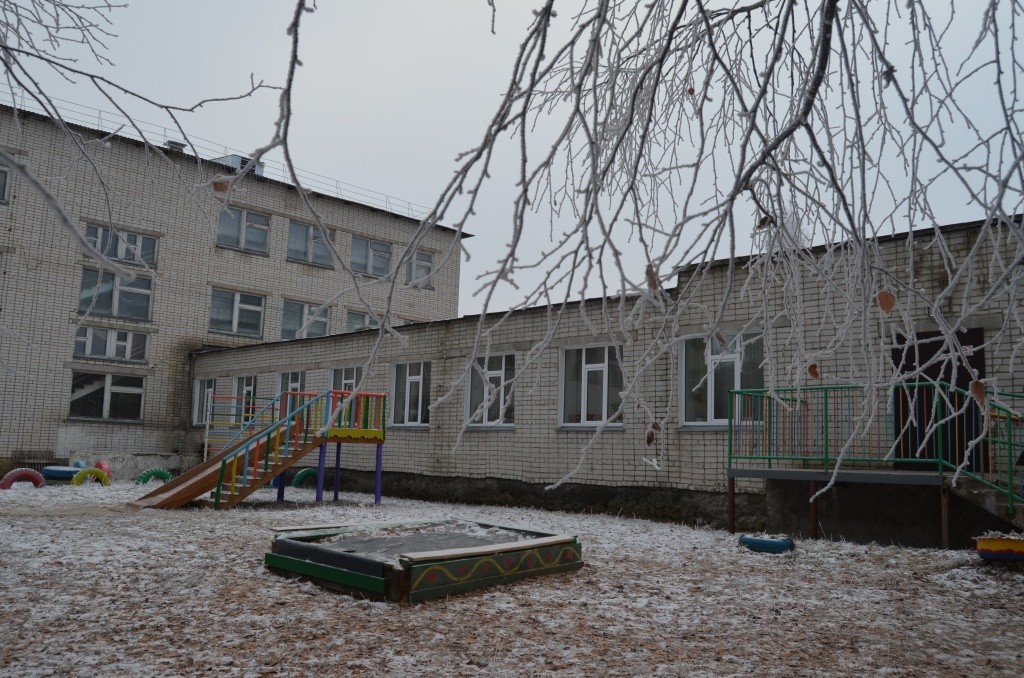 Вот в этом пристрое находятся дошкольные группы.JPG