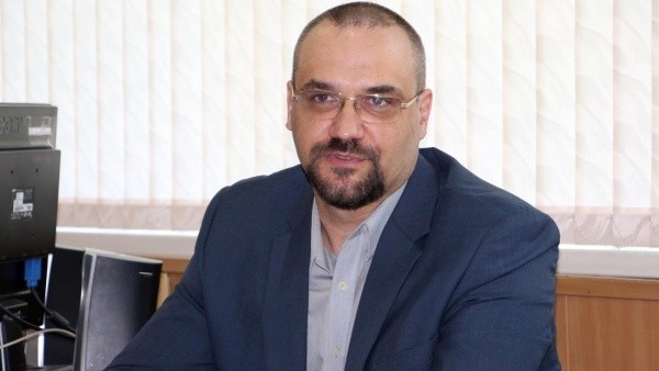 Виктор Викторов.jpg