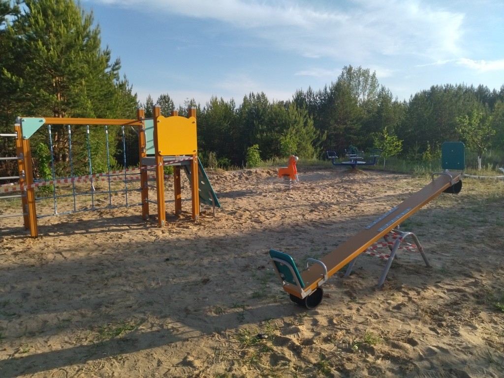 Мир детства.jpg