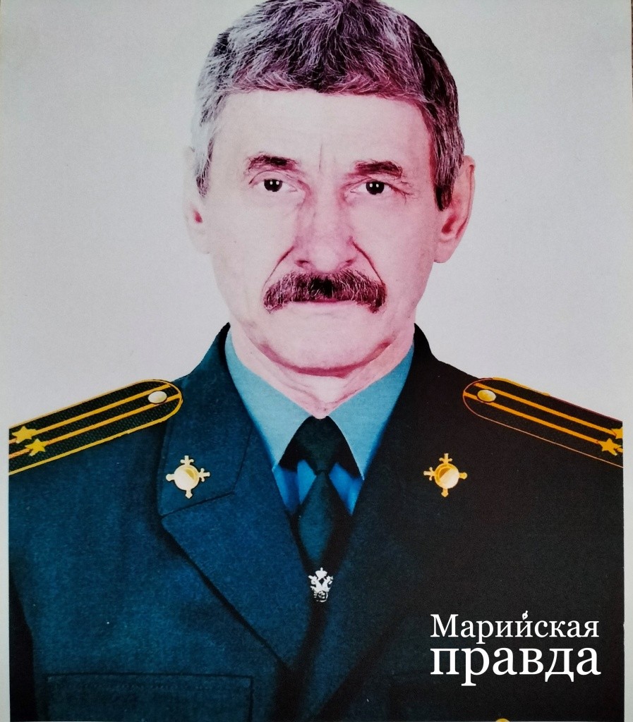 Махмут Бурханов прослужил в органах 23 года..jpg