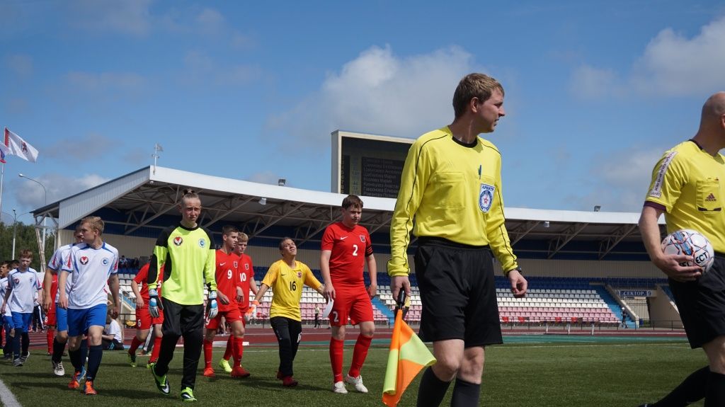 выход на поле