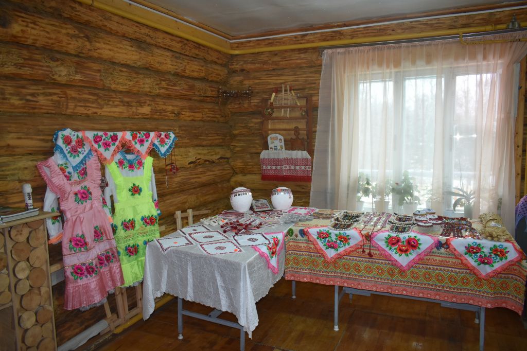 Экспозиция.