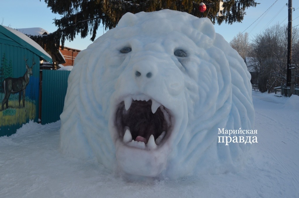 Кин-Конга нынче заменил лев-исполин 1.jpg