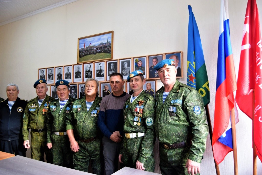 ВДВ В штабе.JPG