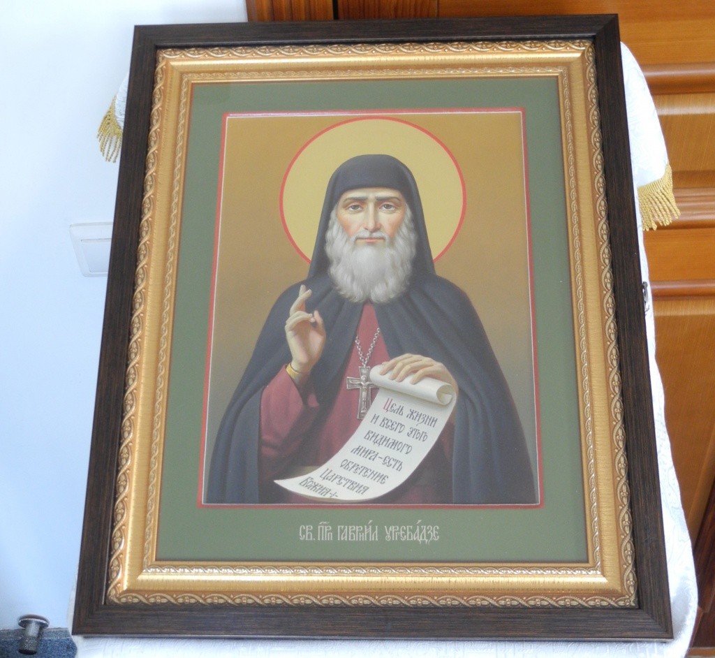 Прихожане сразу полюбили образ преподобного Гавриила. (Фото Натальи Кулишовой). Прихожане сразу полюбили образ преподобного Гавриила. (Фото Натальи Кулишовой).