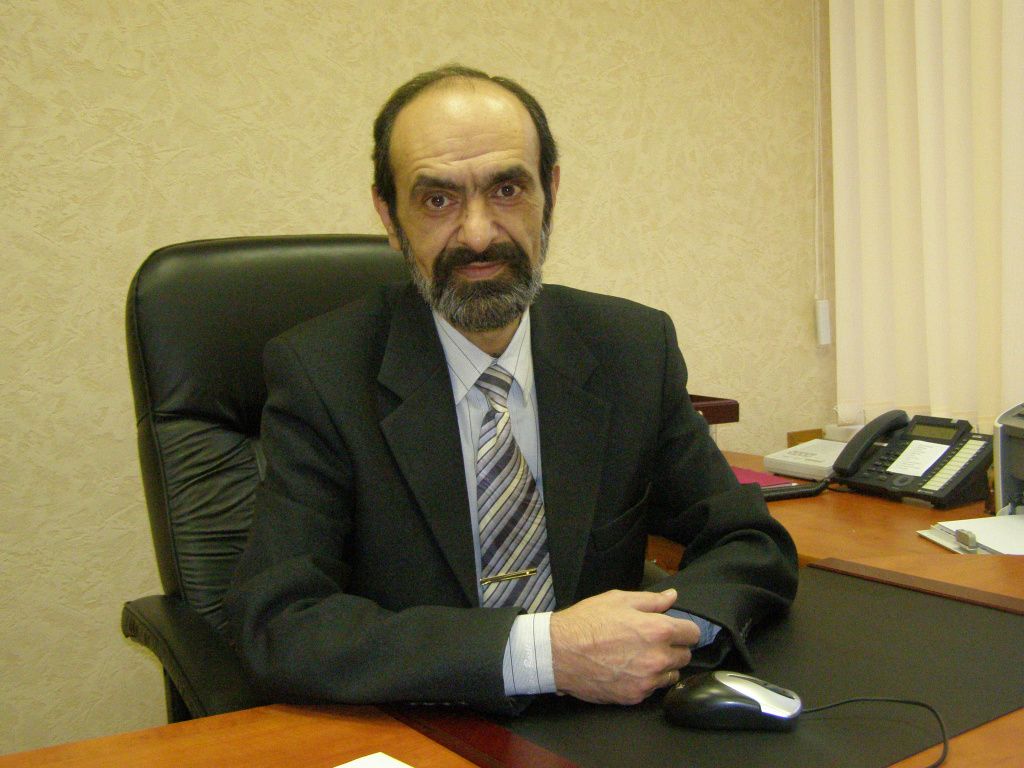 манукянц.JPG