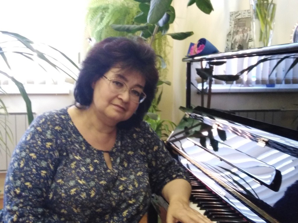 Без фильтров. Без пафоса . На рабочем месте в своем классе в Нациольной президентской школе. Фото Марины Оленевой.jpg