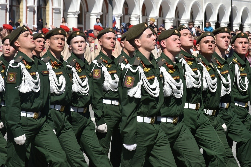На страже Родины - новые поколения воинов. (Фото Главы РМЭ).