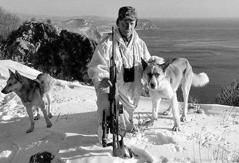 Виталий Антонов, как и отец, очень любил охоту и до пенсии работал лесничим. (Фото предоставлено Виталием Антоновым).