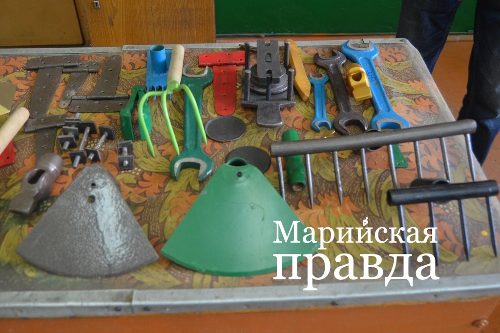 Весь этот инструмент изготовлен руками студентов. Весь этот инструмент изготовлен руками студентов 1.jpg