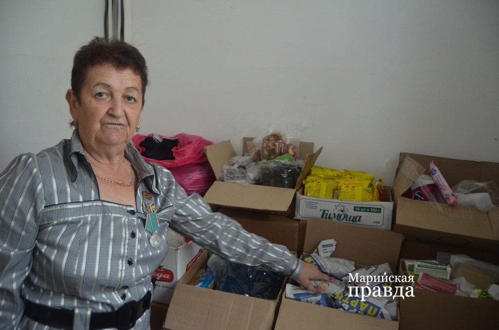 Вместе с сетями волонтеры отправляют бойцам гуманитарную помощь1.jpg